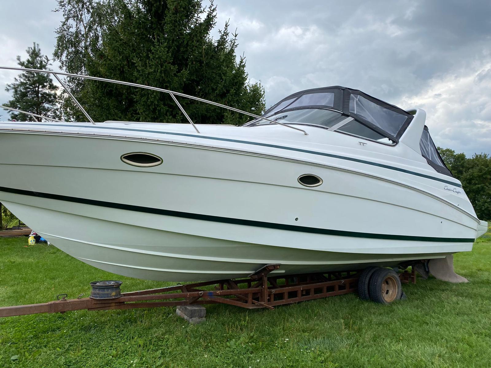 Łódź motorowa Chris Craft Crown 32